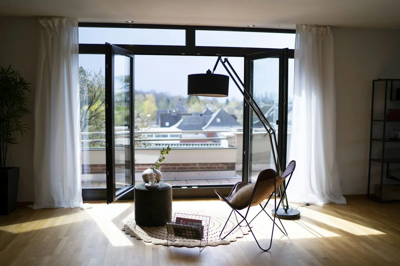 Best Soundproof Flooring for a Florida Second Floor