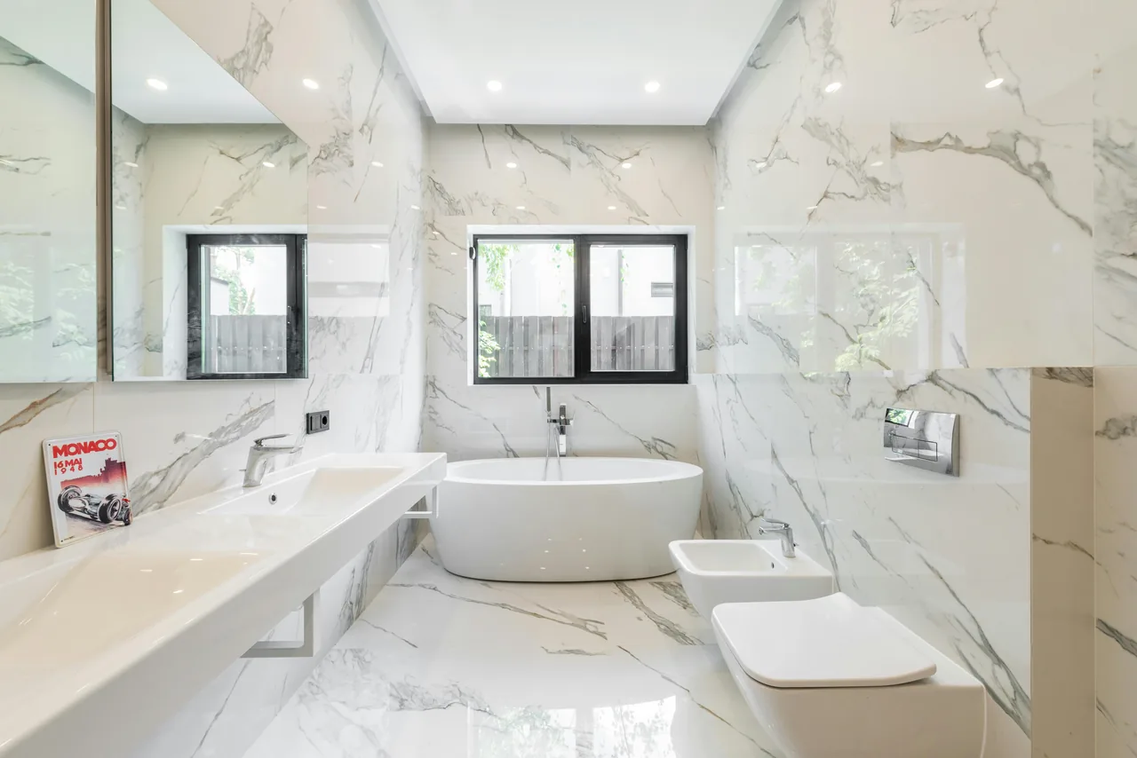 Porcelain vs Ceramic Tile in Florida